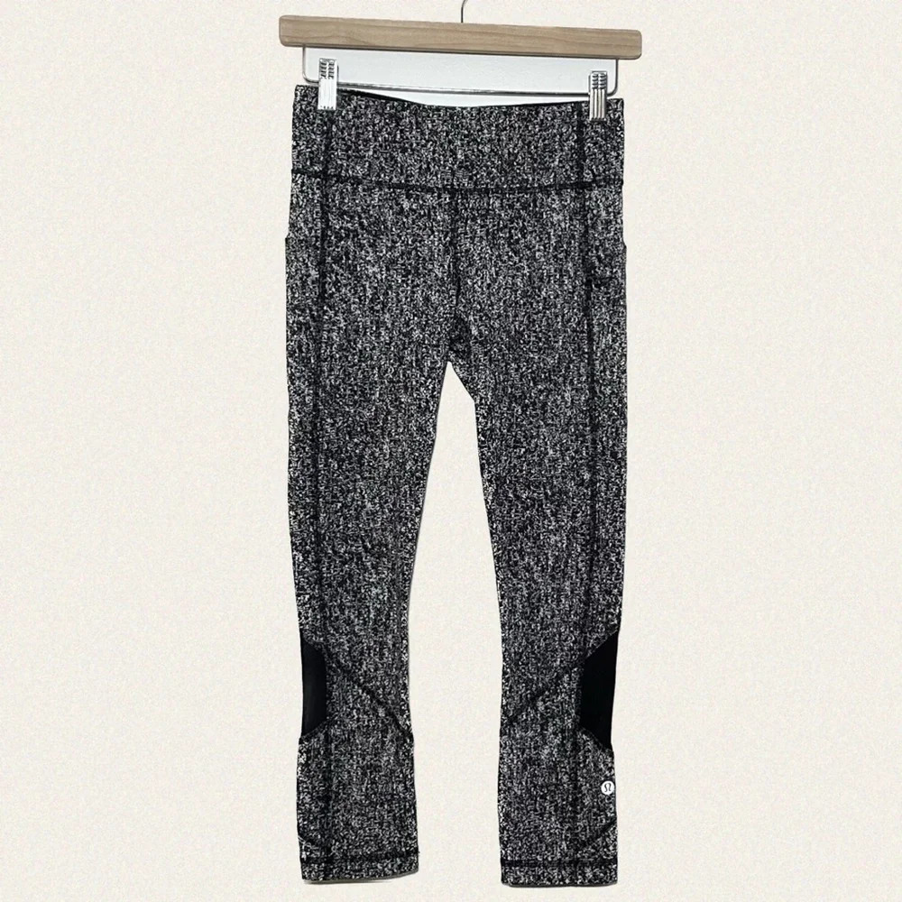 Lululemon Pace Rival Crop - Picture 8 of 10